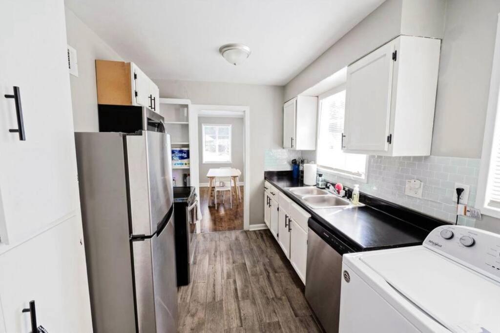 E, Memphis Home 5 Min From I240W Εξωτερικό φωτογραφία