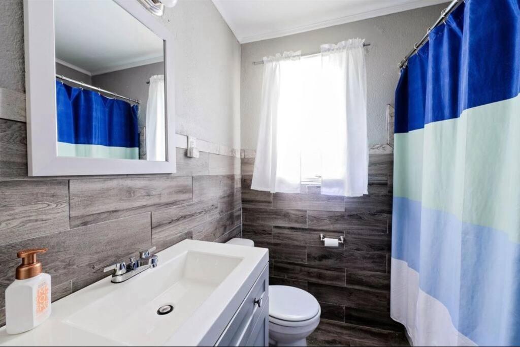 E, Memphis Home 5 Min From I240W Εξωτερικό φωτογραφία