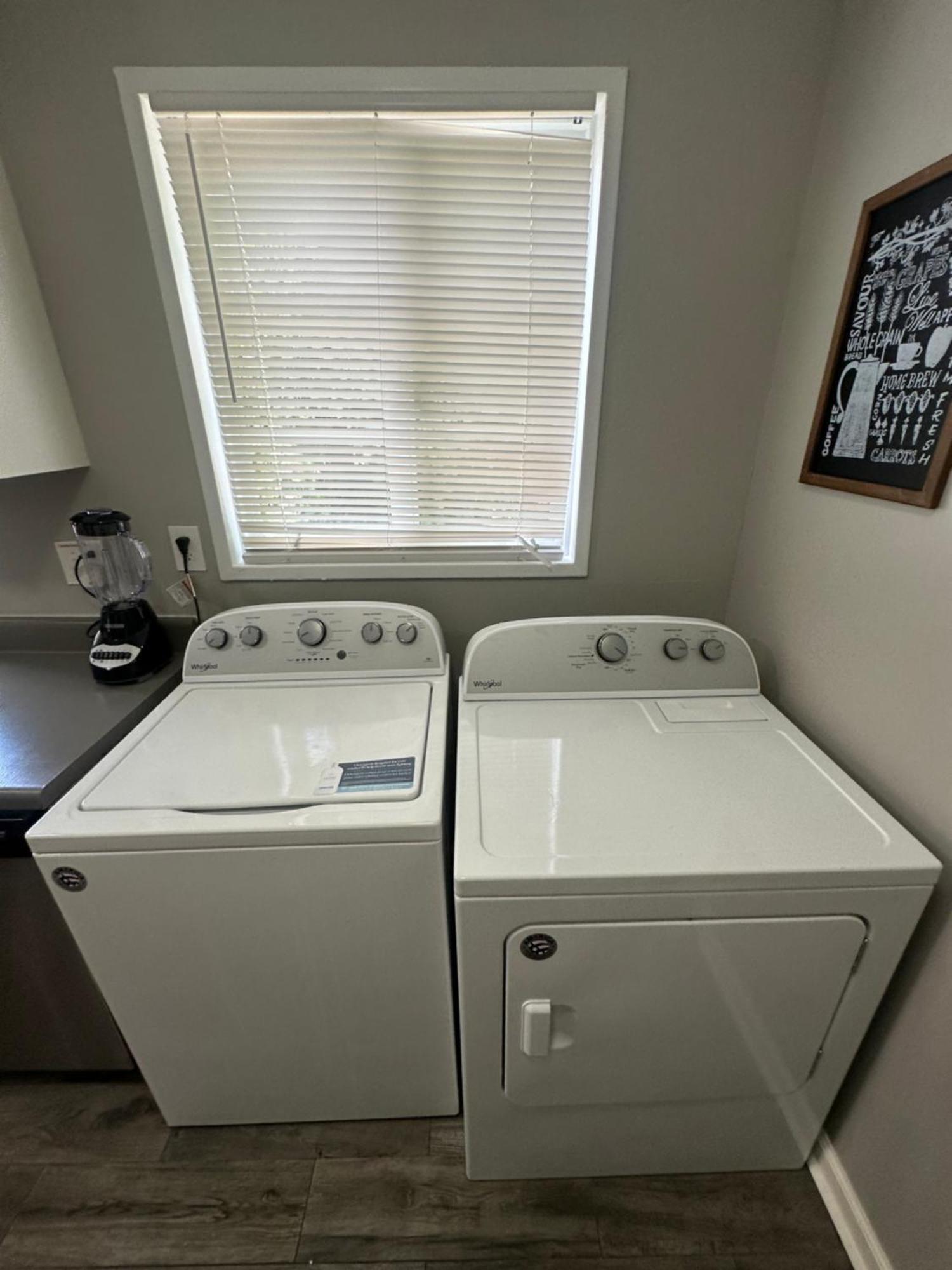 E, Memphis Home 5 Min From I240W Εξωτερικό φωτογραφία